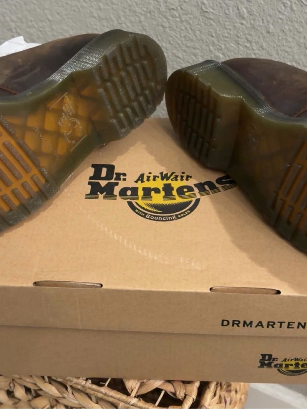 New Dr. Martens Brown Mary Jane Shoes - Picture 6 of 7